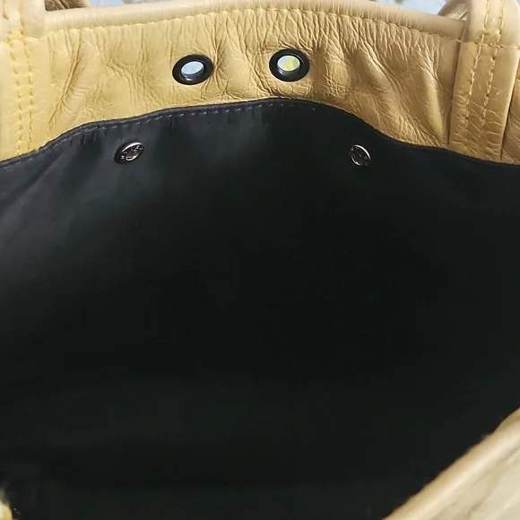 R&Y Augousti Embroidered Toucan Leather Bag - Picture 4 of 6